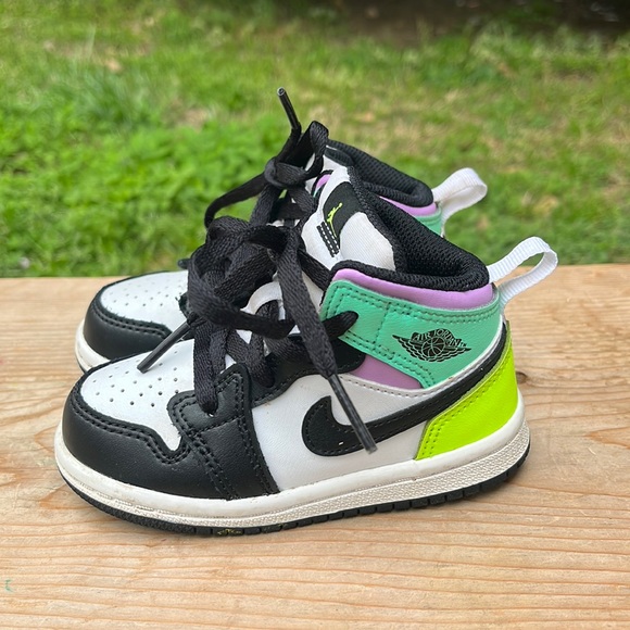 Nike Shoes Jordan Mid Pastel Black Toe Gs Poshmark